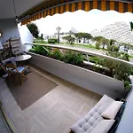 Apartment Au Coeur De Marina Baie Des Anges