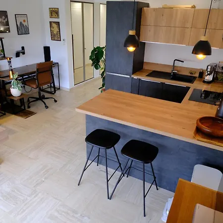 Au Coeur De Marina Baie Des Anges Apartment