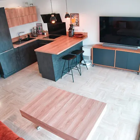 Au Coeur De Marina Baie Des Anges Apartment *